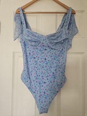 NWTS Beach Riot Dede One Piece In Iris Petal Size XL